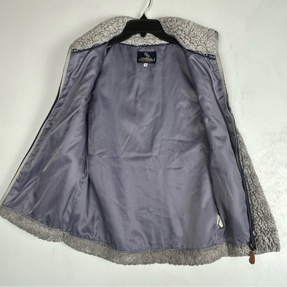 Simply southern Women’s faux fur vest size small lined gray - Picture 2 of 16